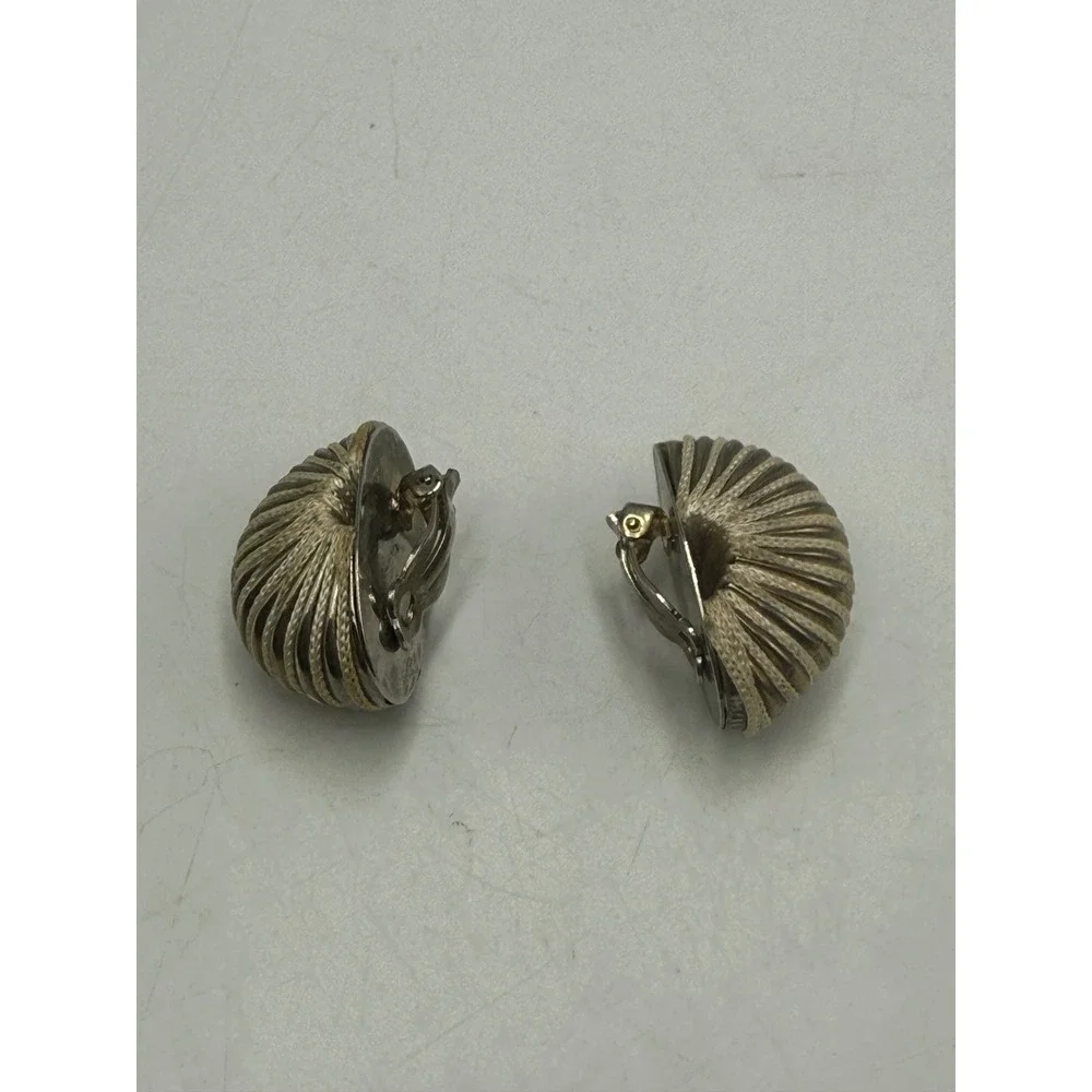 Vintage Ribbed Dome Clip On Earrings Silver Tone Cream Cord Textured Statement